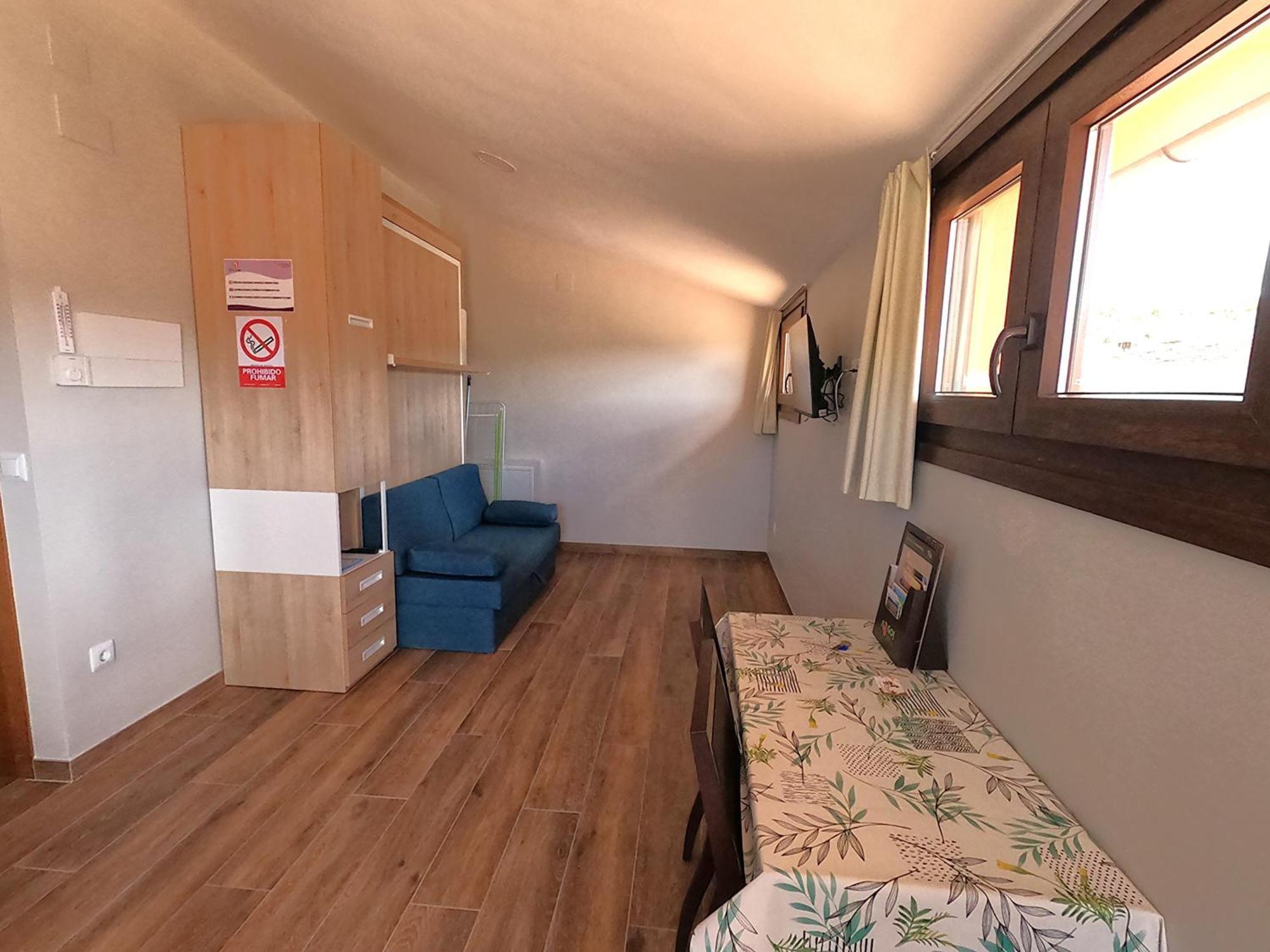 Apartamentos De Turismo Rural La Rocha Fortanete Екстериор снимка